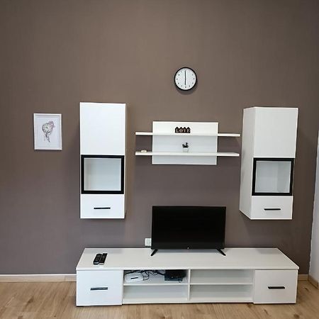 Apartments Aura Deskle Zewnętrze zdjęcie