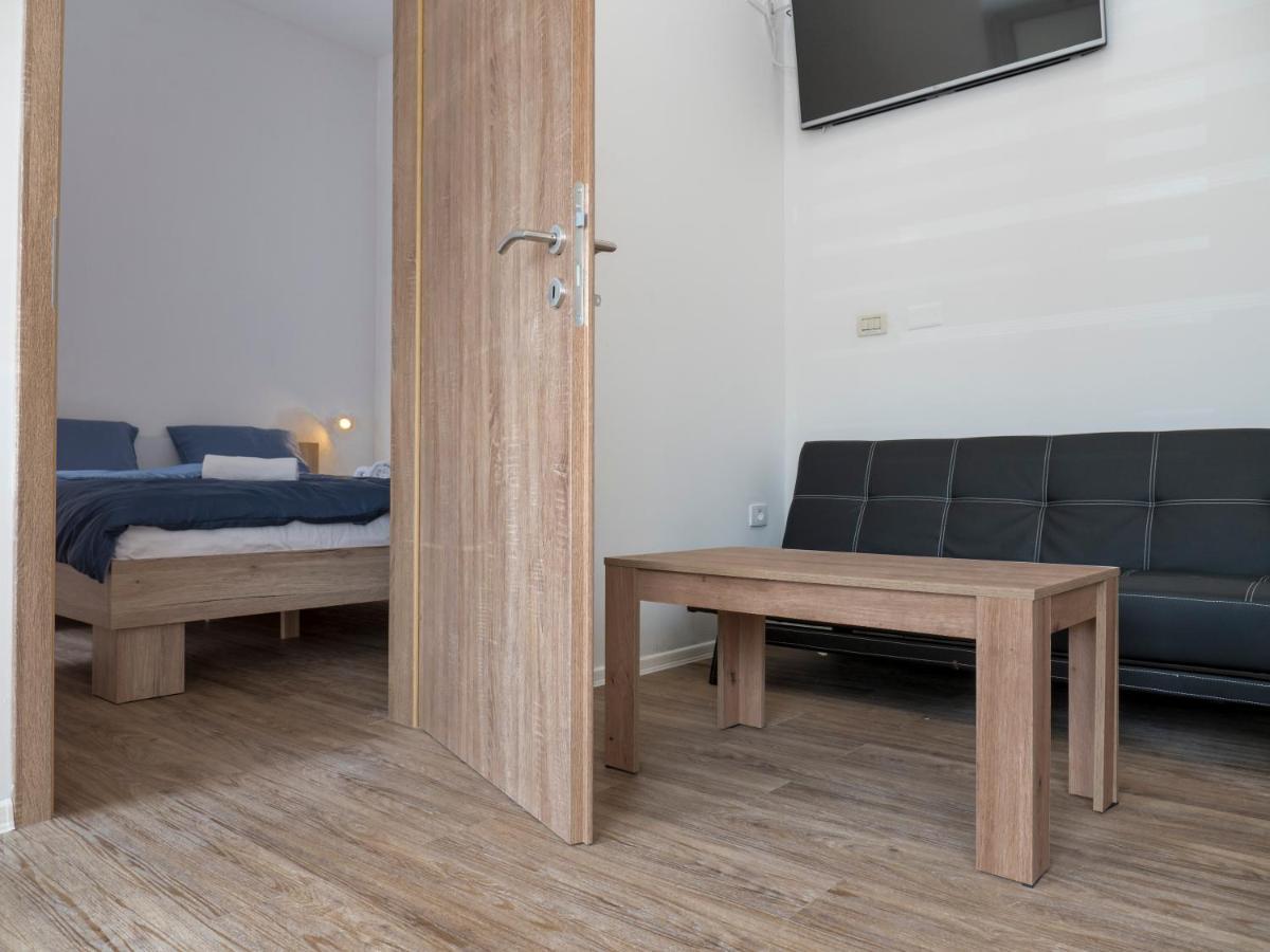 Apartments Aura Deskle Zewnętrze zdjęcie